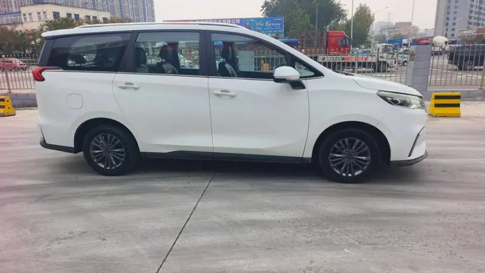 2019 MAXUS G50 thumbnail 4