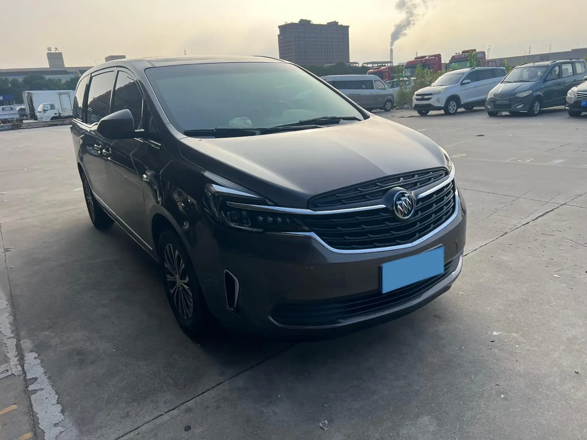 2021 BUICK GL8 thumbnail 3