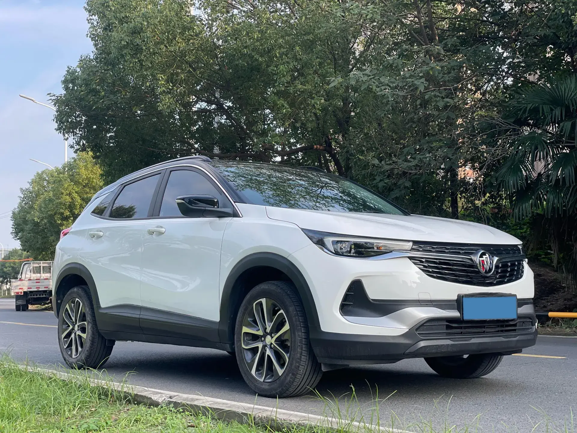 2021 BUICK ENCORE thumbnail 3