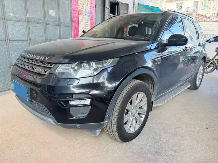 2018 LAND ROVER view 1