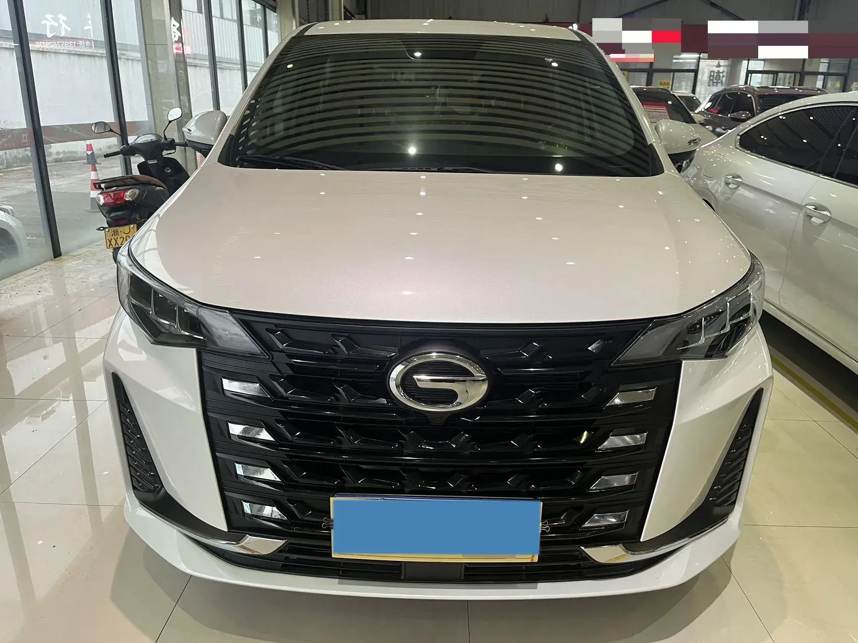 2021 GAC TRUMPCHI thumbnail 3
