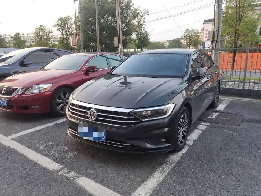 2020 VOLKSWAGEN SAGITAR view 1