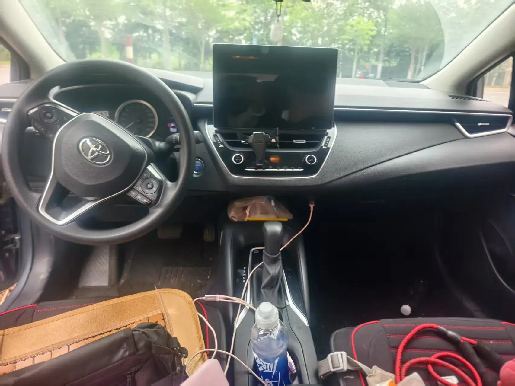 2021 TOYOTA COROLLA thumbnail 4