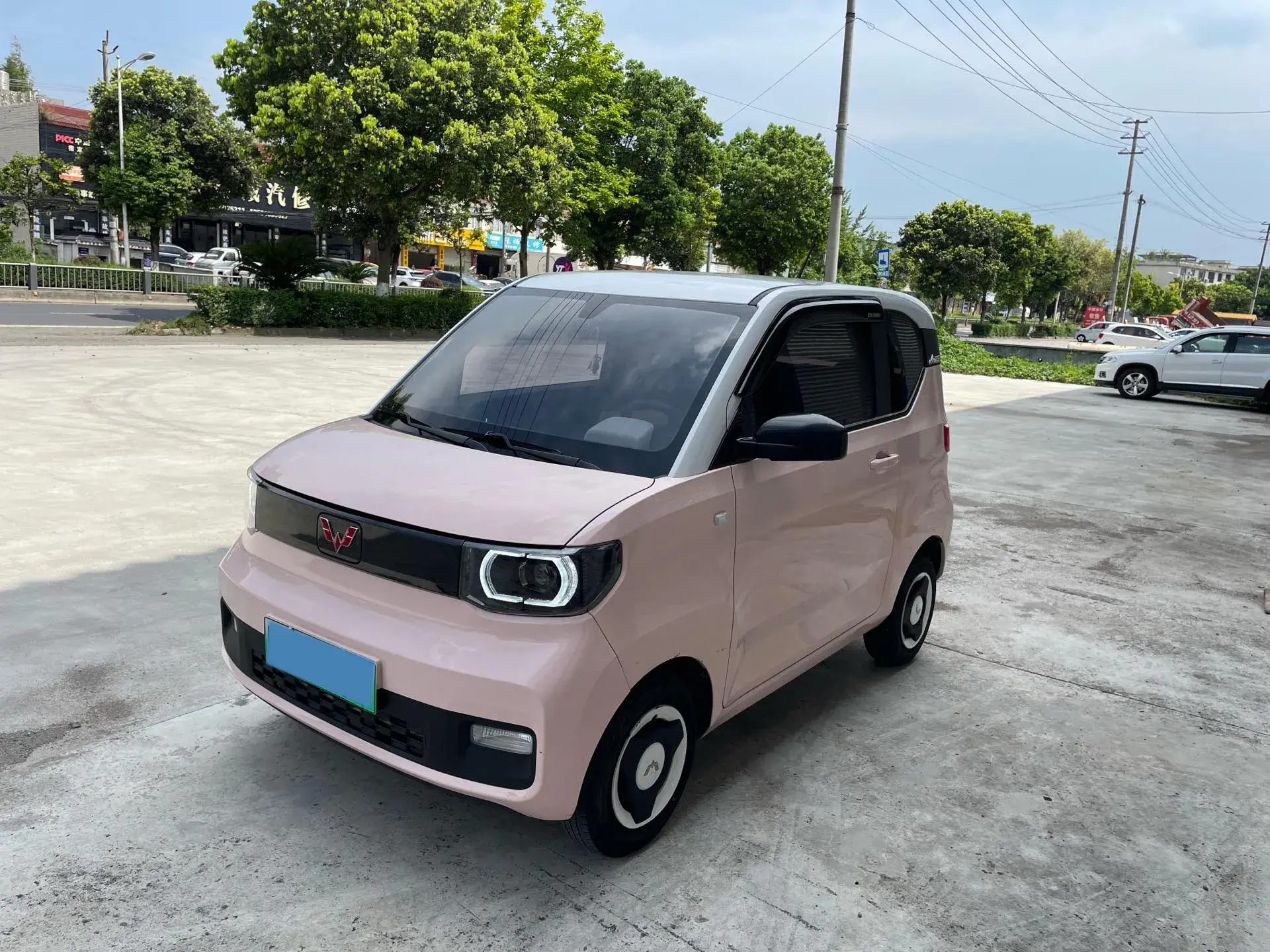 2020 WULING HONGGUANG view 1
