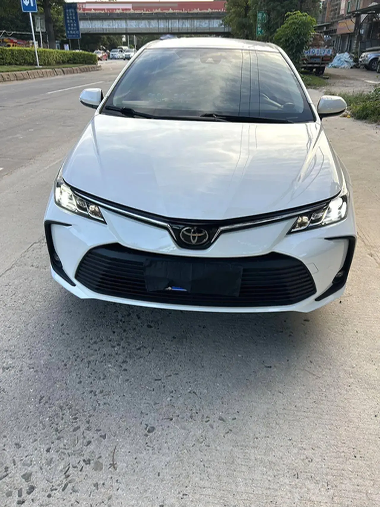 2021 TOYOTA COROLLA thumbnail 2