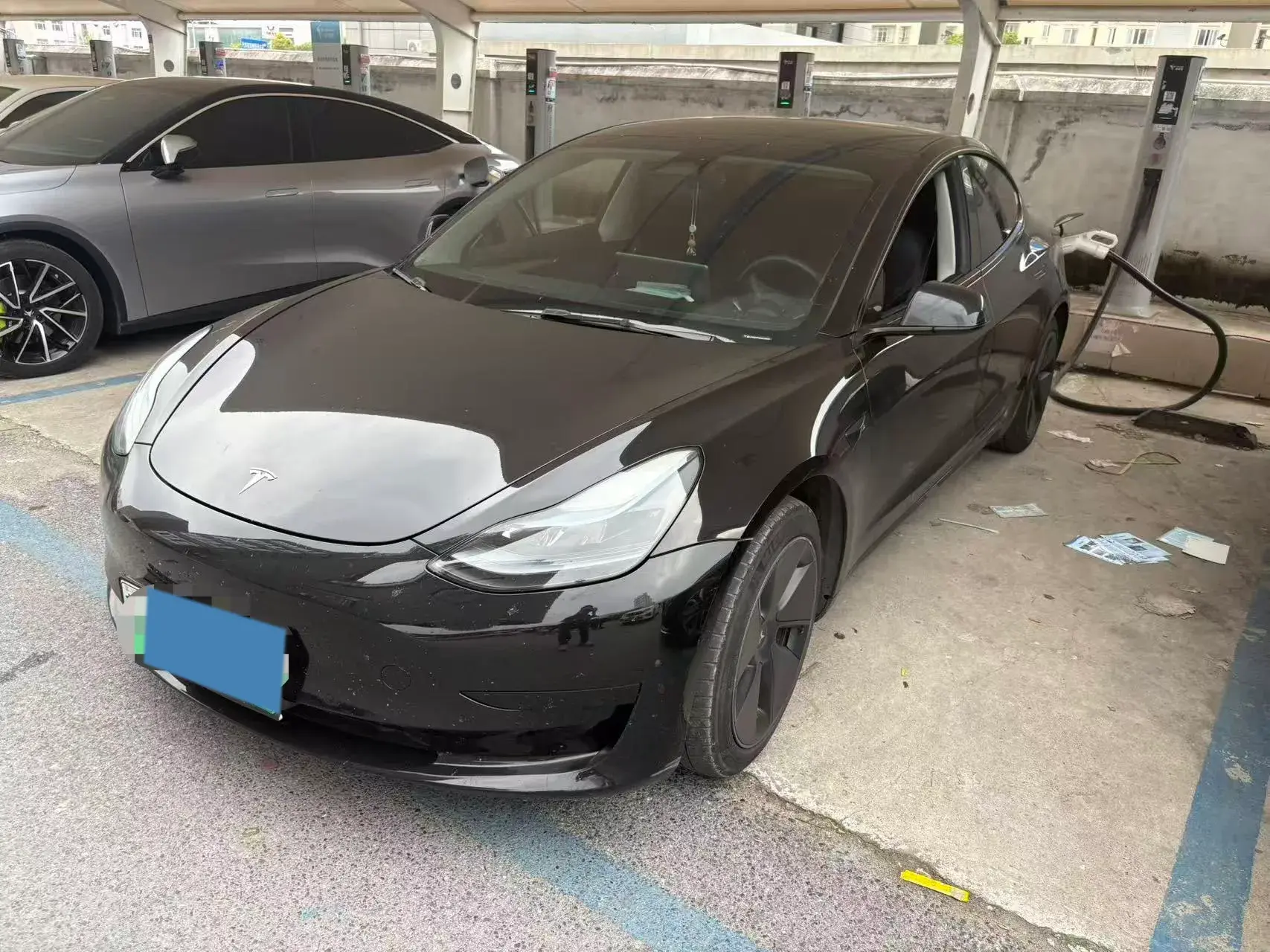 2022 TESLA MODEL view 1