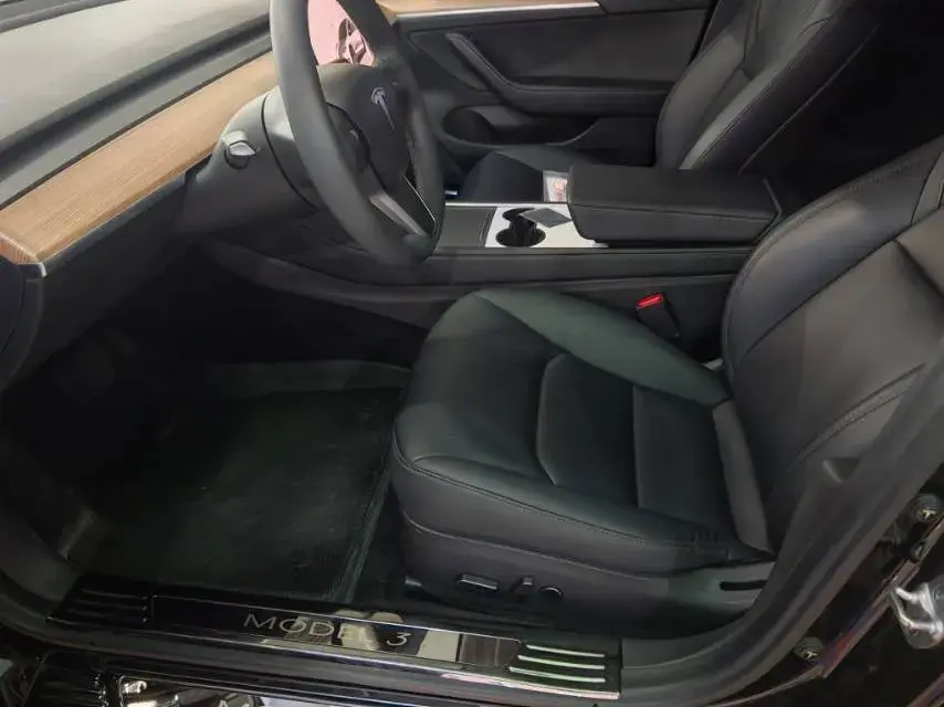 2022 TESLA MODEL thumbnail 3