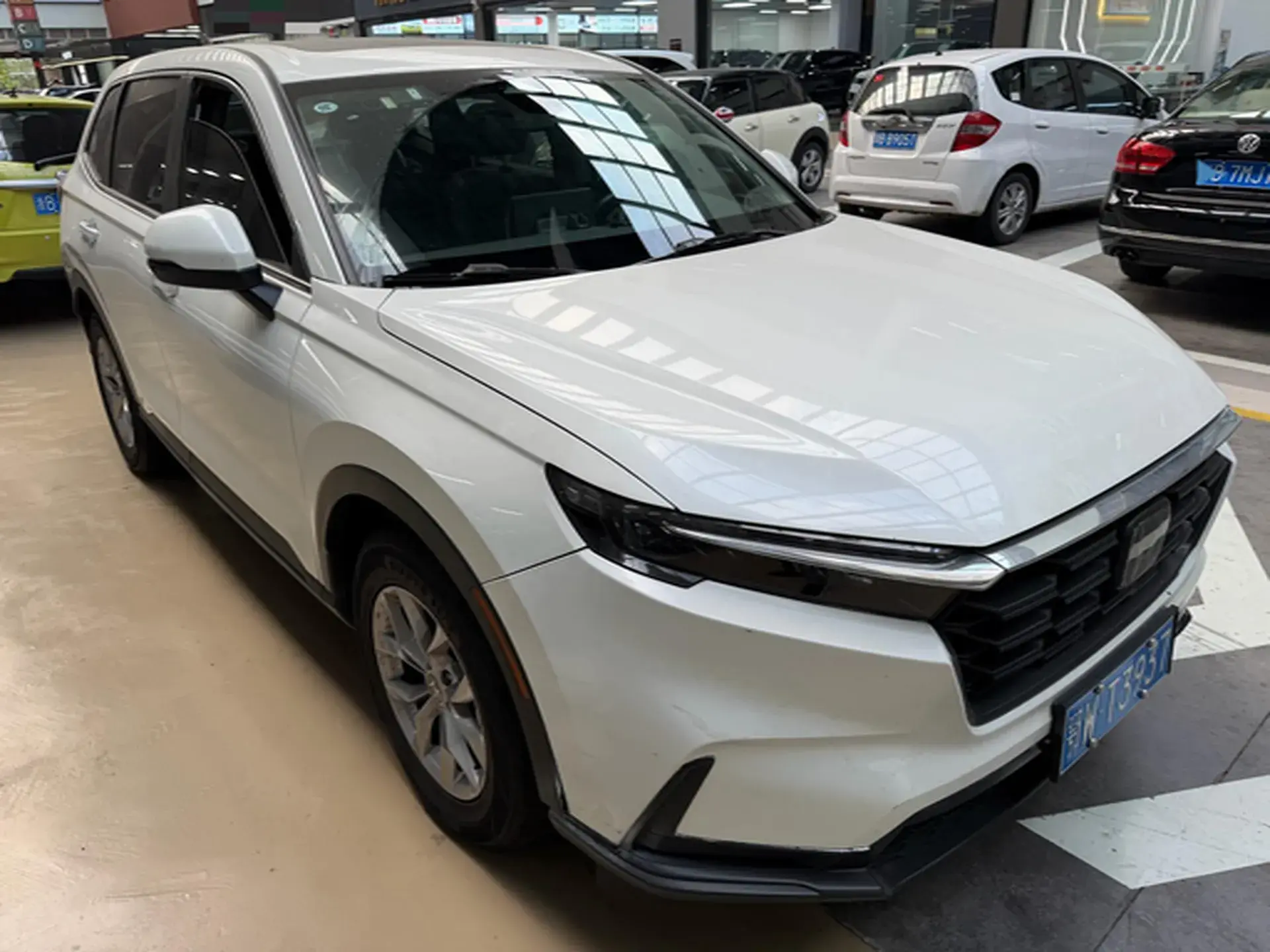 2023 HONDA CR-V thumbnail 3