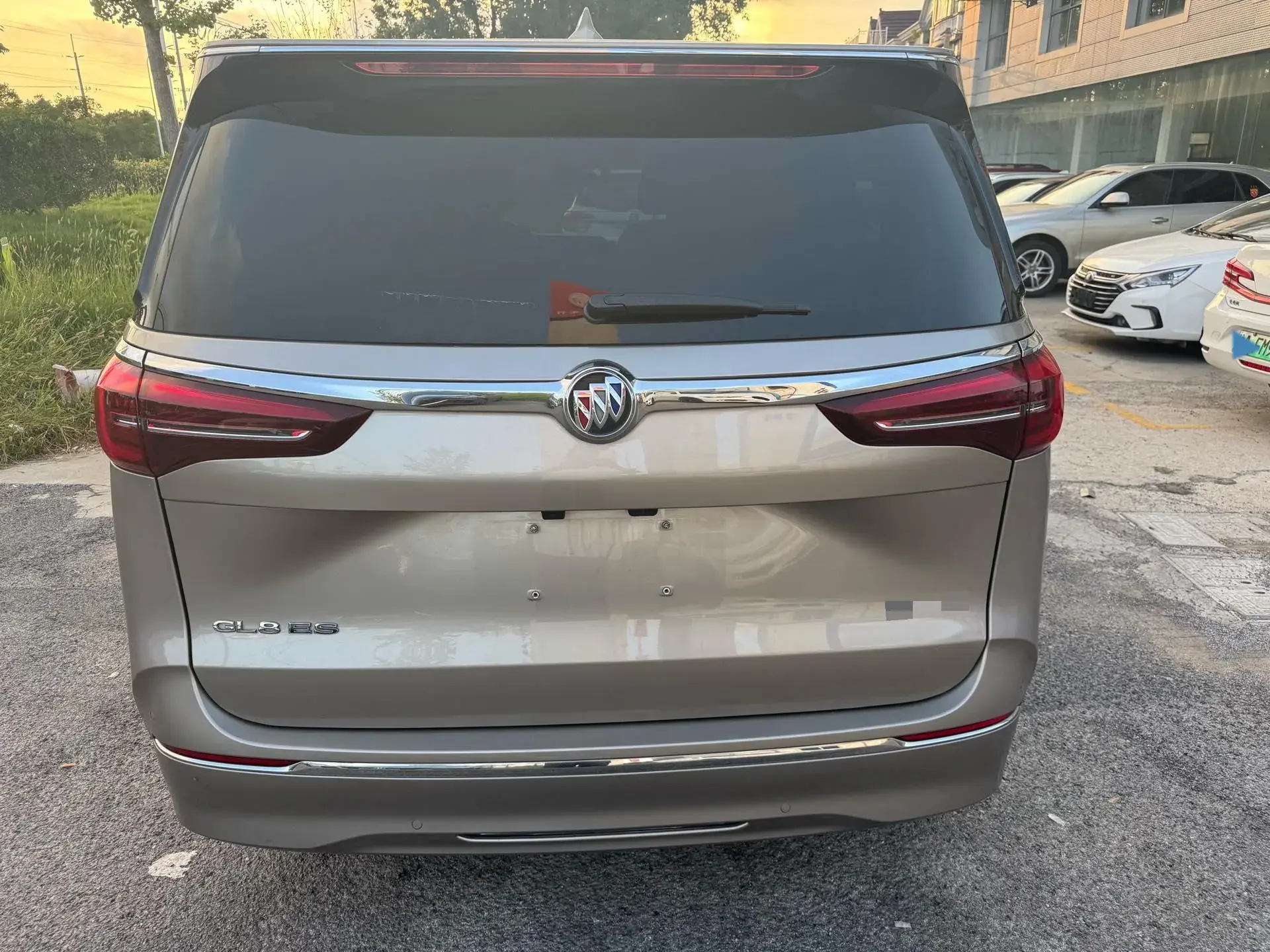 2023 BUICK GL8 thumbnail 4