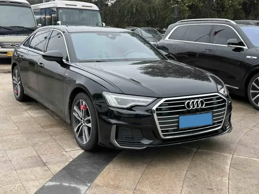 2022 AUDI A6L thumbnail 3