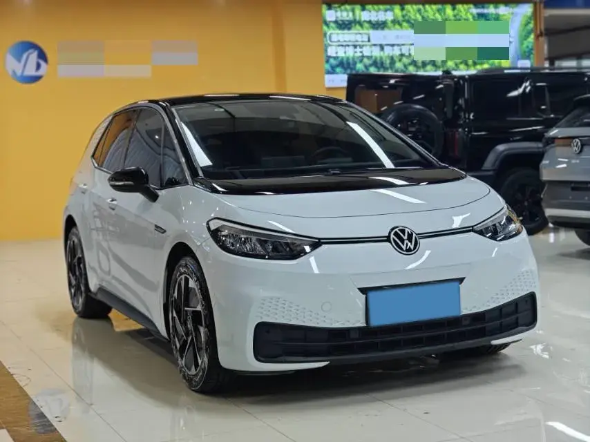 2023 VOLKSWAGEN ID.3 thumbnail 3