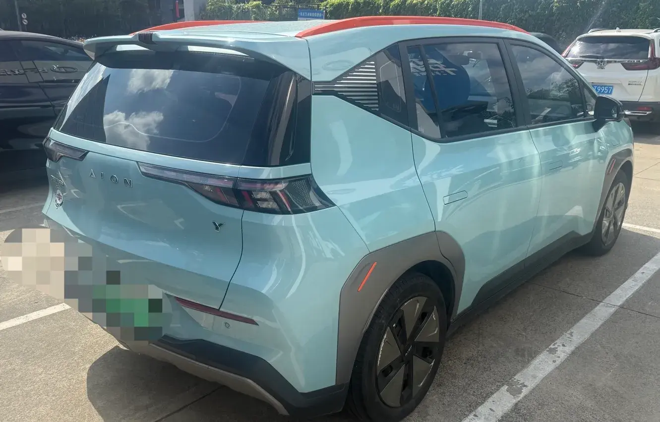 2022 AION Y thumbnail 2