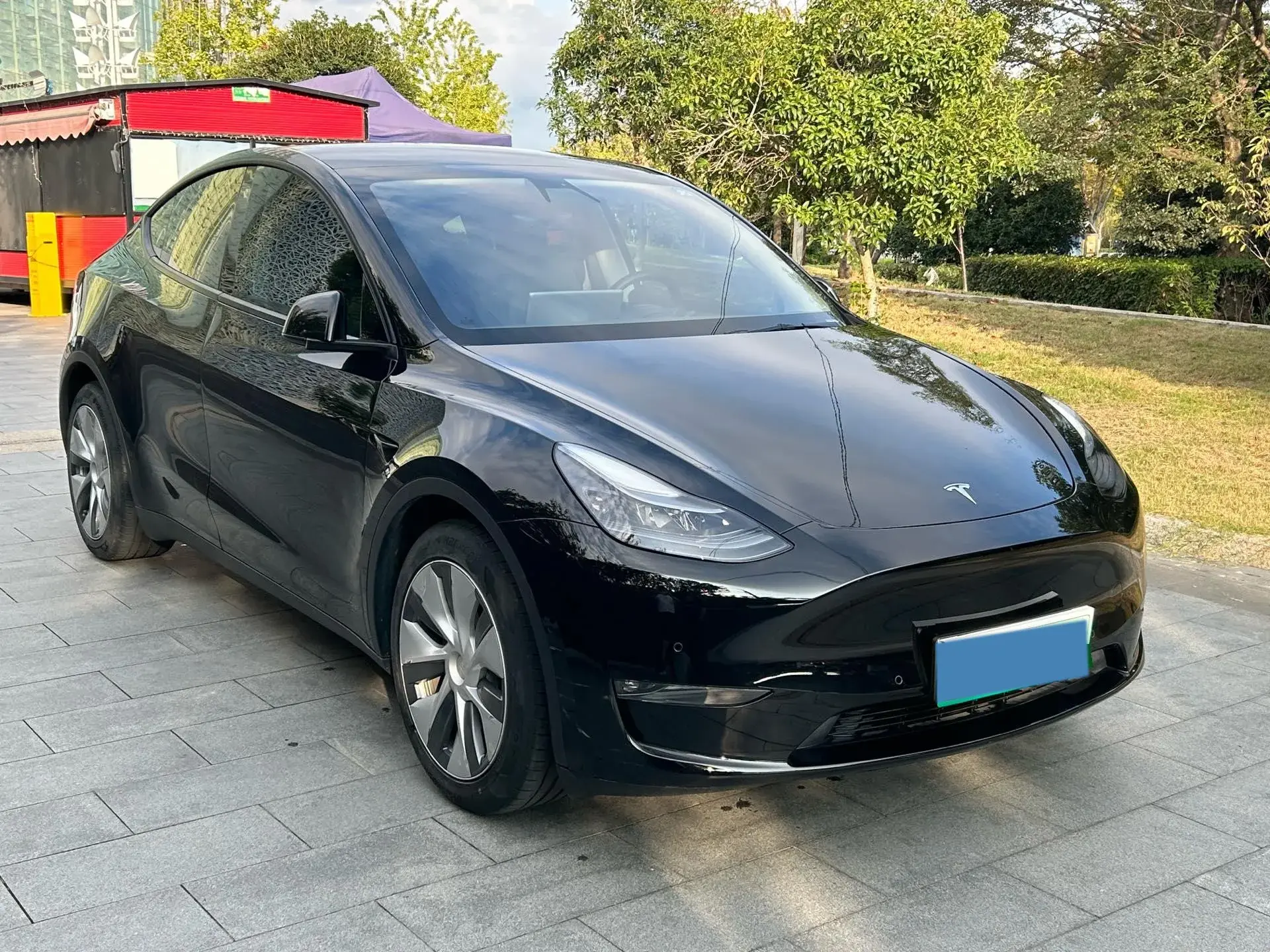 2021 TESLA MODEL thumbnail 2