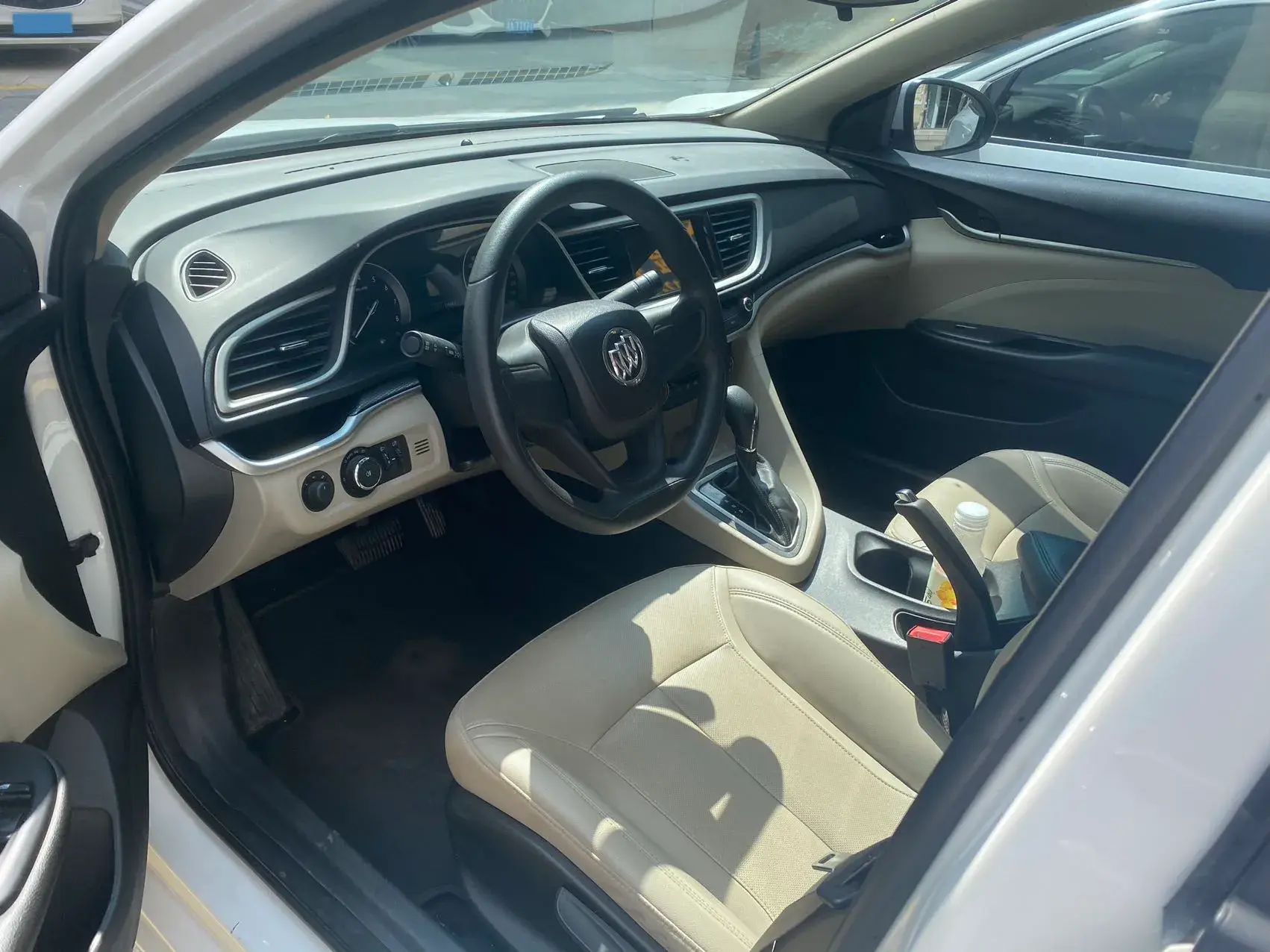 2020 BUICK REGAL thumbnail 2