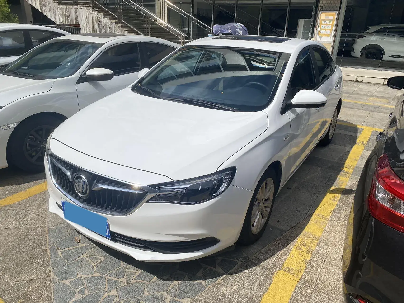 2020 BUICK REGAL view 1
