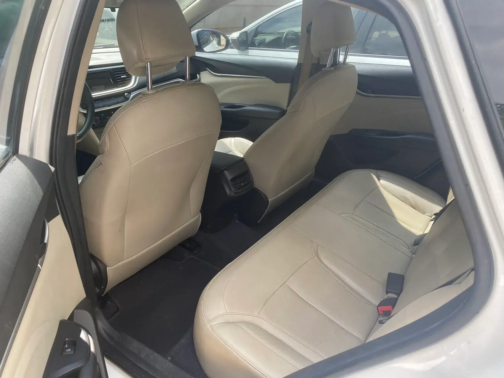 2020 BUICK REGAL thumbnail 3