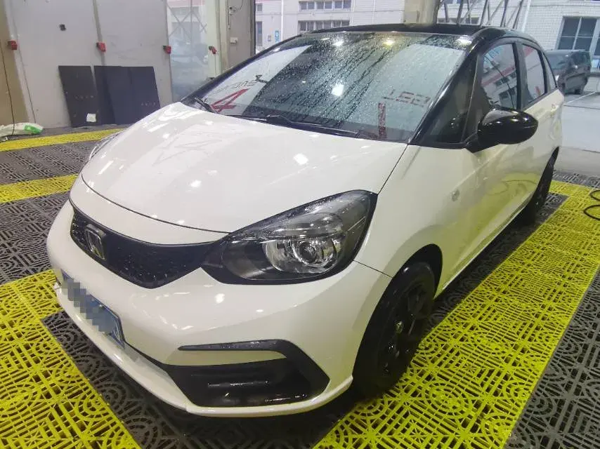 2022 HONDA FIT view 1