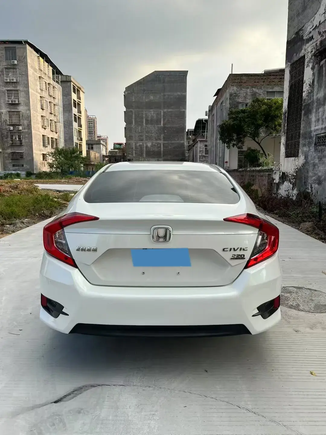 2019 HONDA CIVIC thumbnail 4
