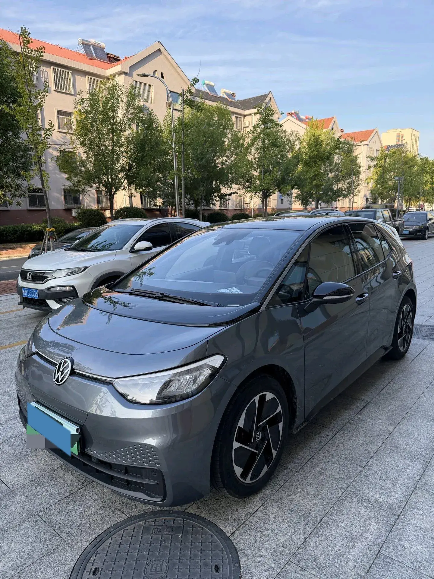 2024 VOLKSWAGEN ID.3 view 1