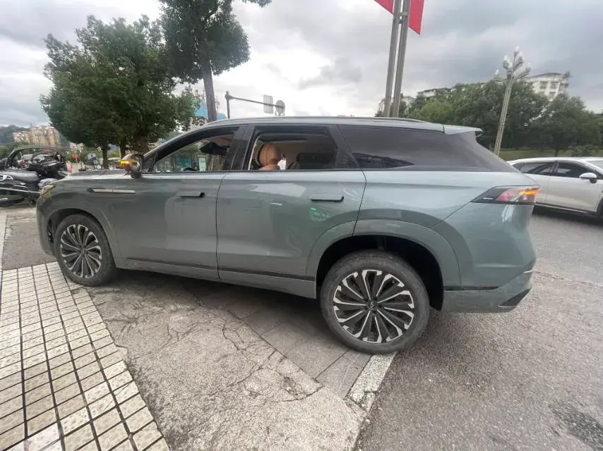 2023 CHERY TIGGO thumbnail 3