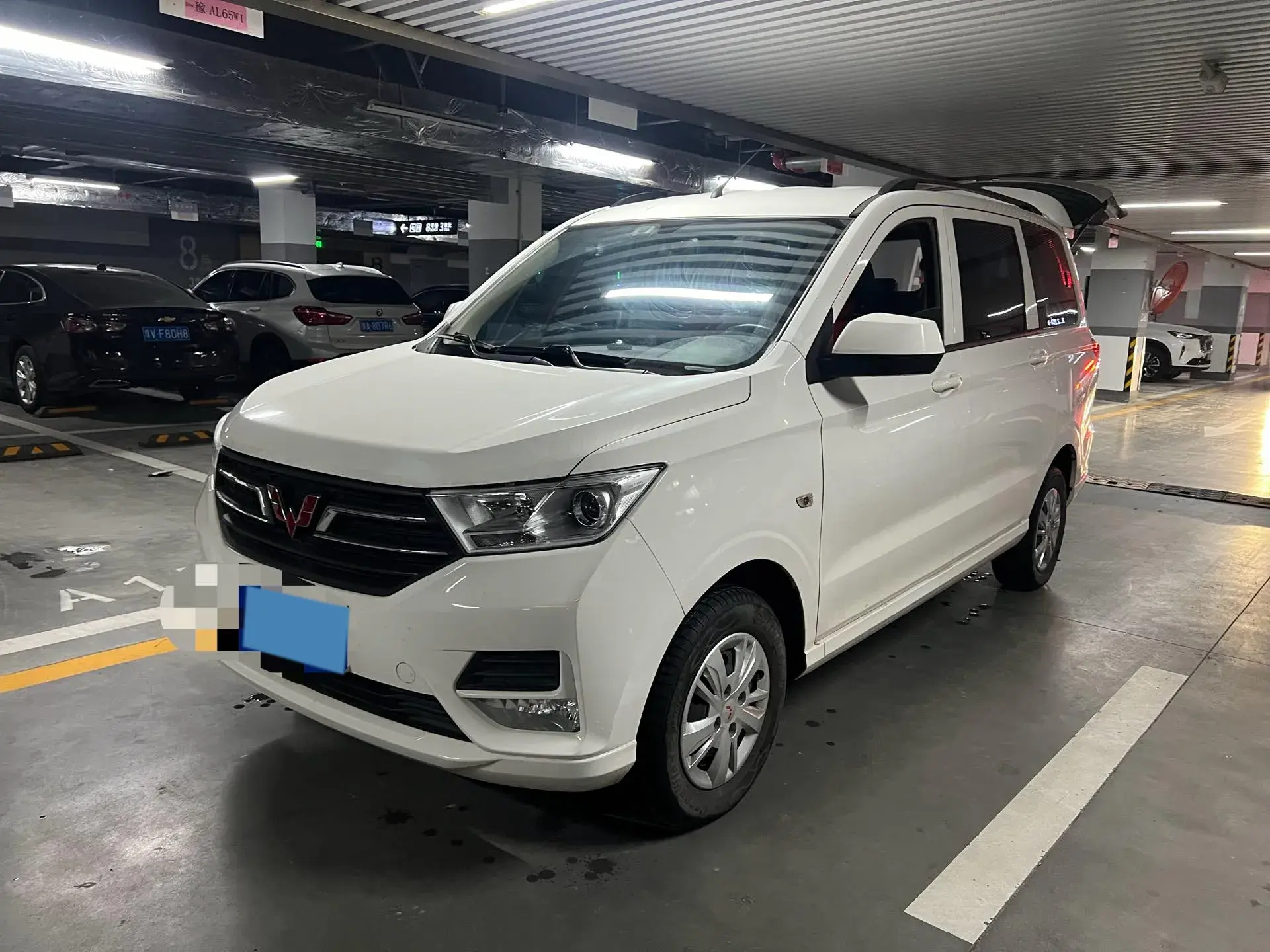 2021 WULING HONGGUANG view 1