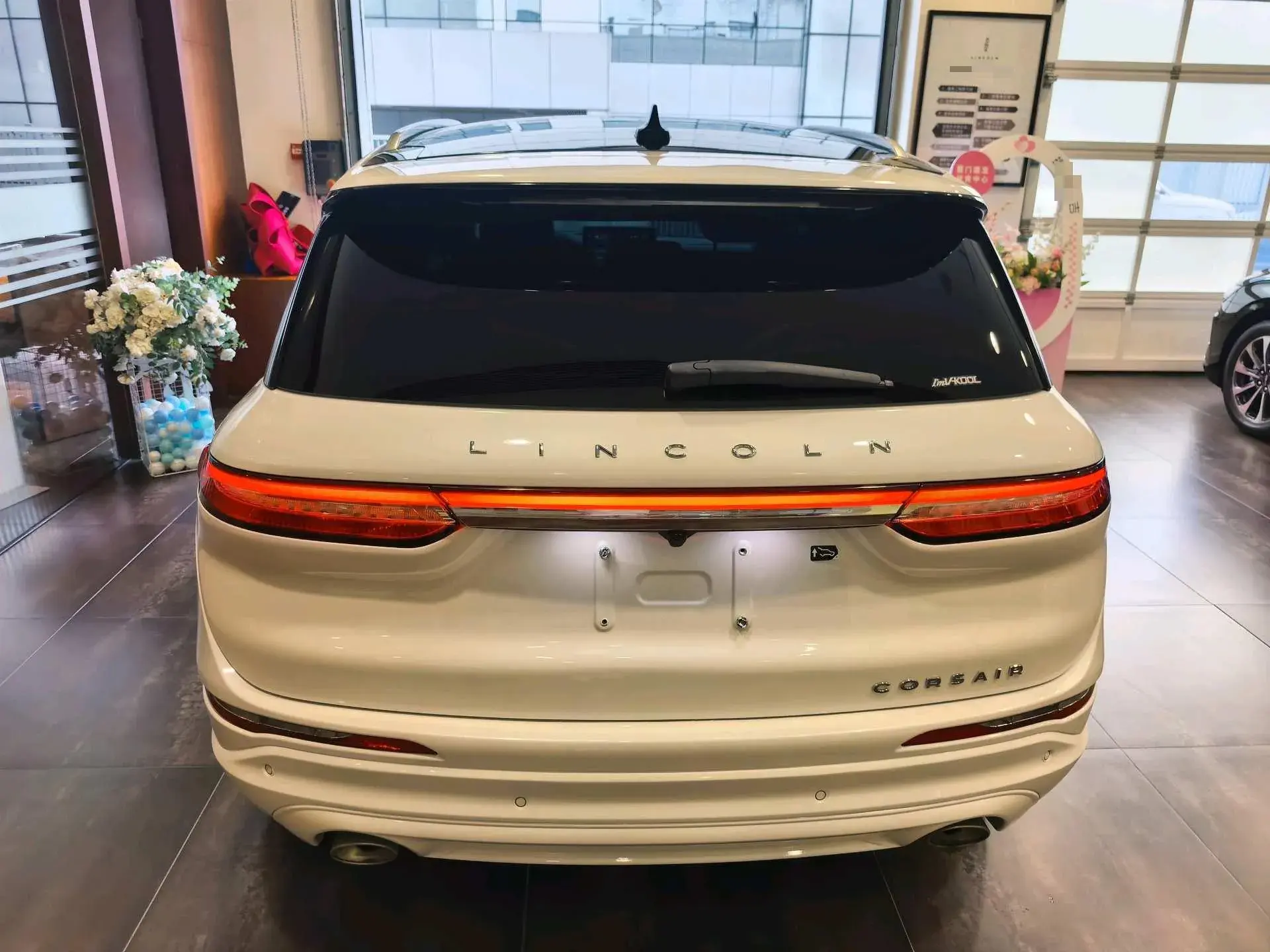 2022 LINCOLN CORSAIR thumbnail 4