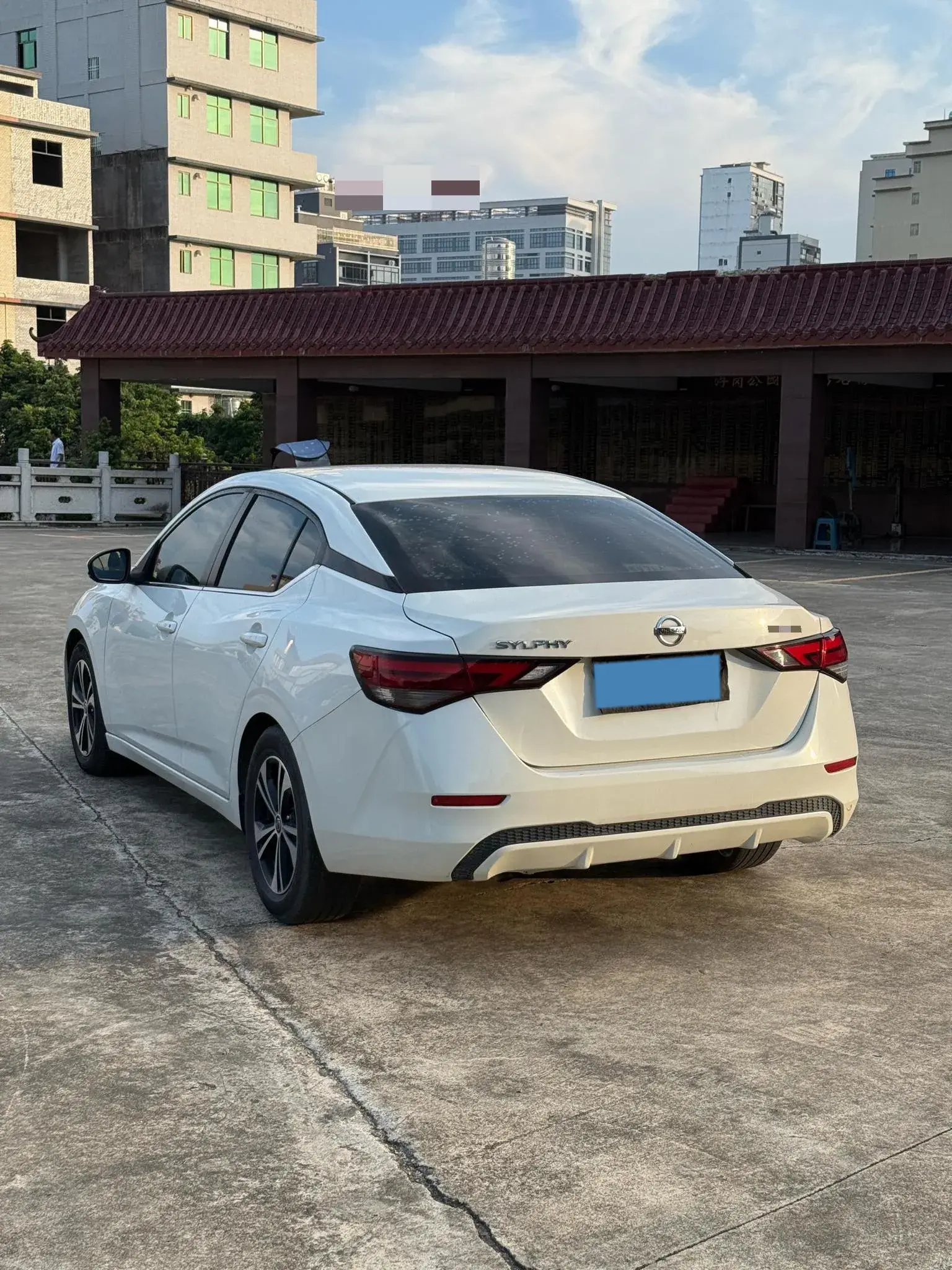 2020 NISSAN SYLPHY thumbnail 3