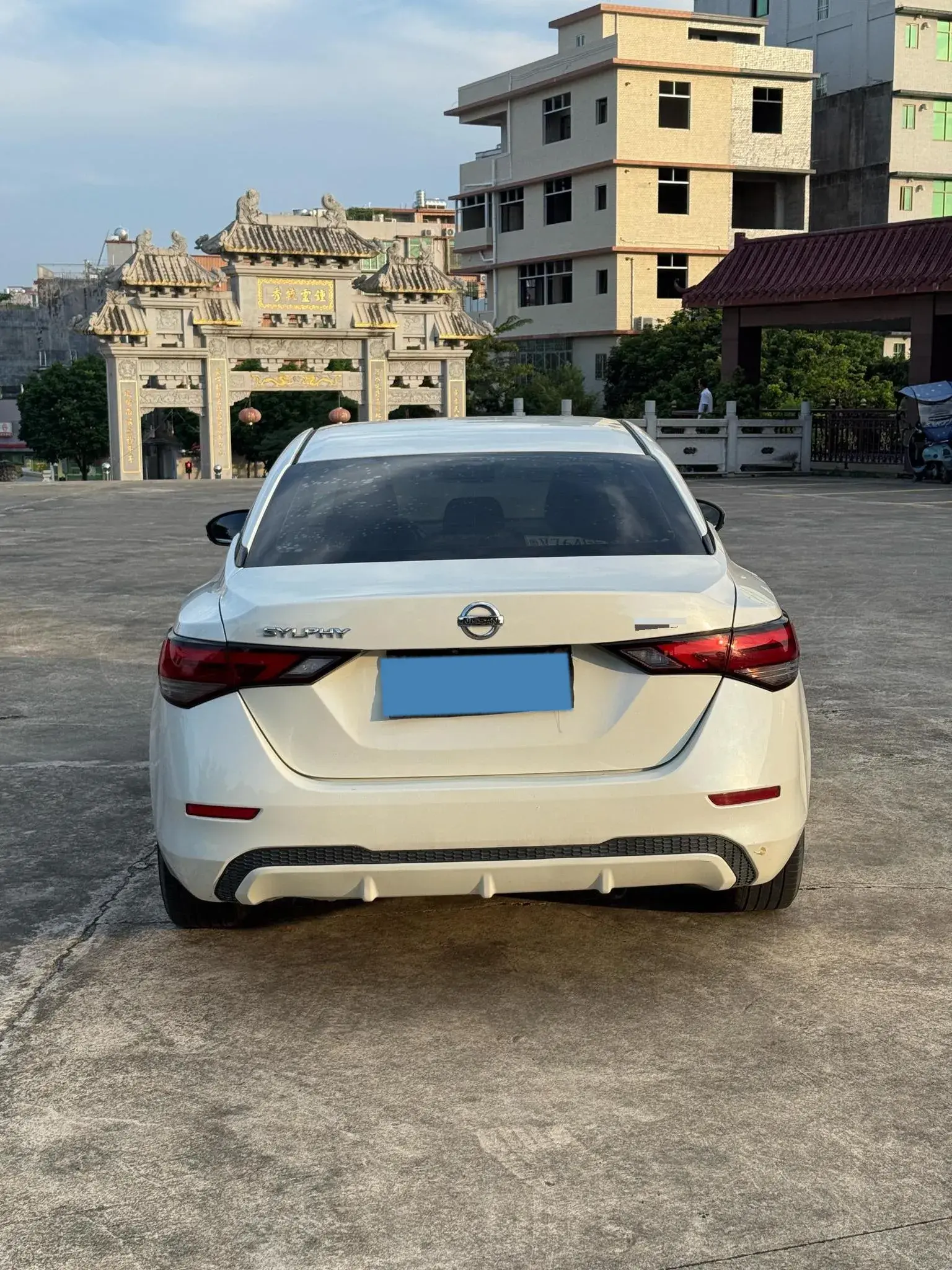 2020 NISSAN SYLPHY thumbnail 4