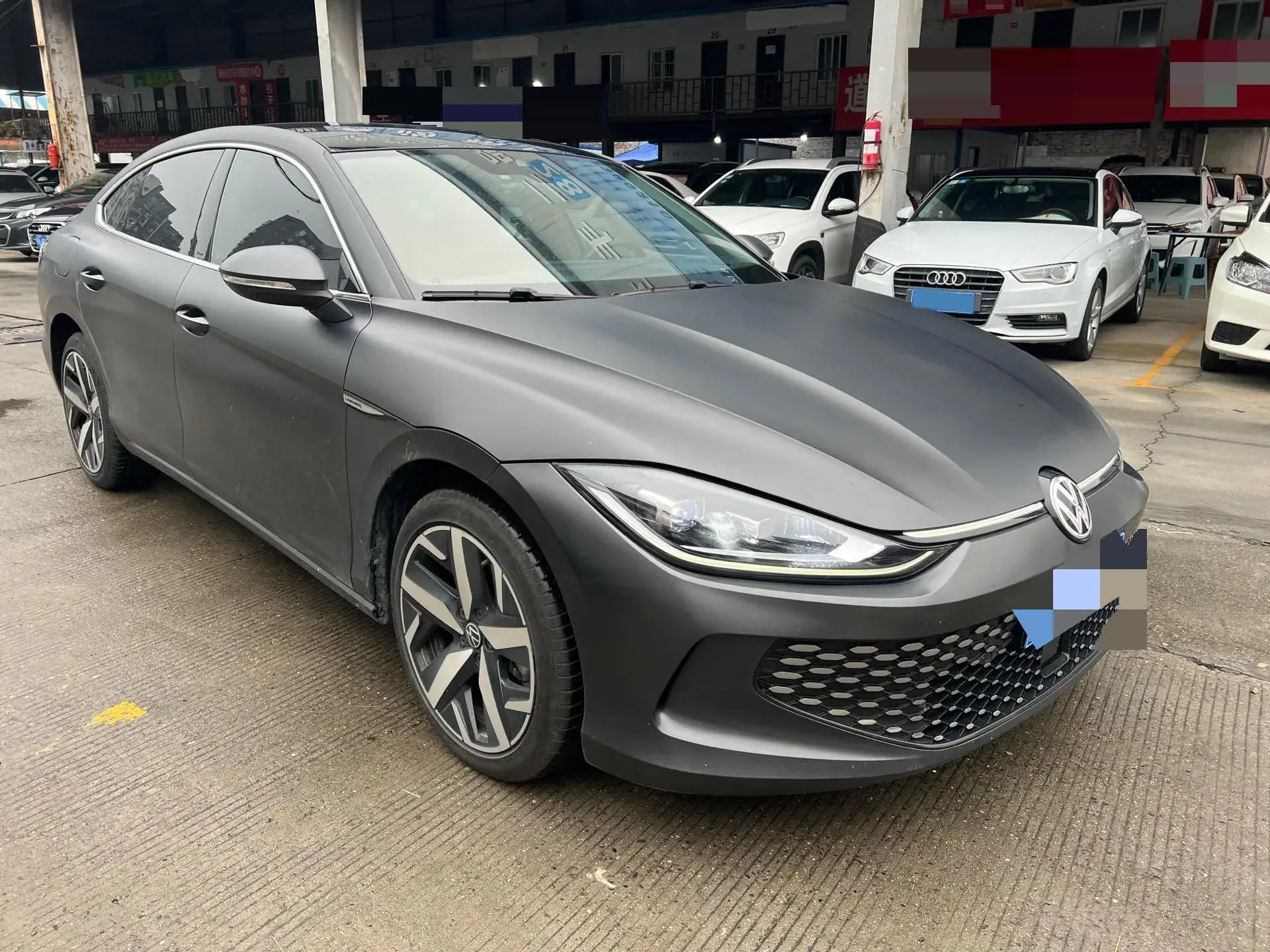 2023 VOLKSWAGEN LAMANDO thumbnail 2