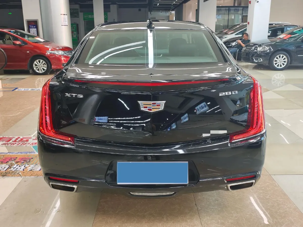 2018 Cadillac XTS 2.0T 269HP L4 6AT,autocango,china used car exporter,china ev exporter,chinese used car exporter,chinese used ev exporter