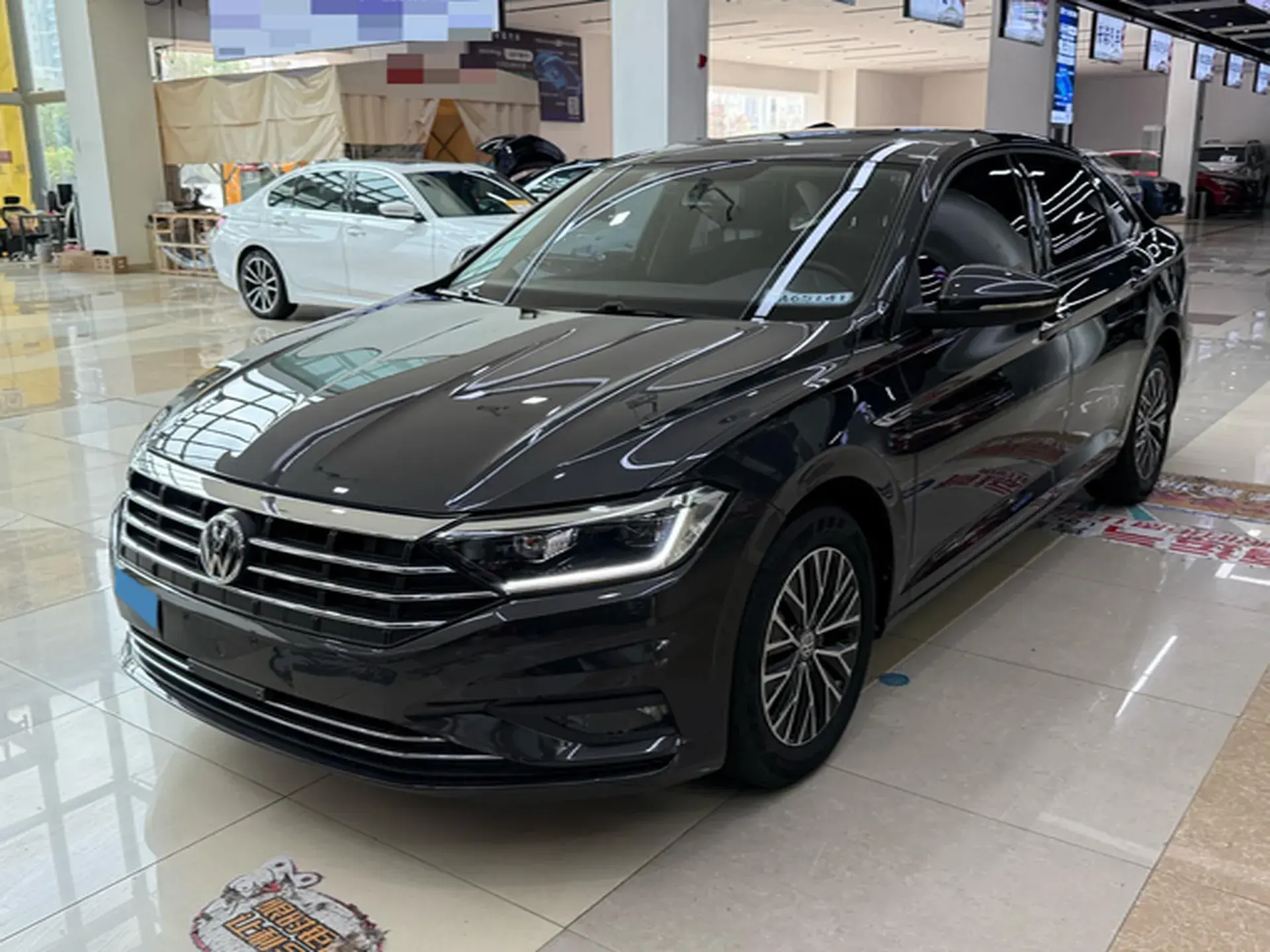 2021 VOLKSWAGEN SAGITAR view 1
