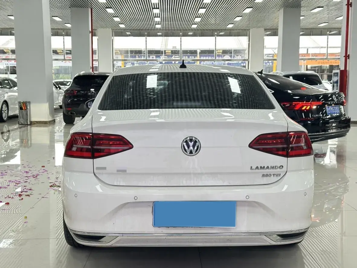 2019 VOLKSWAGEN LAMANDO thumbnail 4