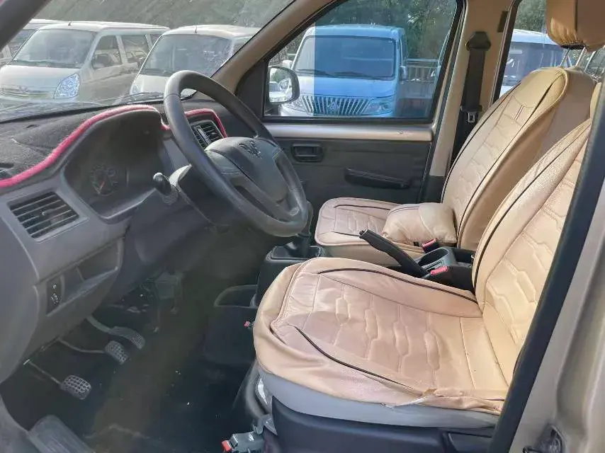 2022 WULING RONGGUANG thumbnail 4