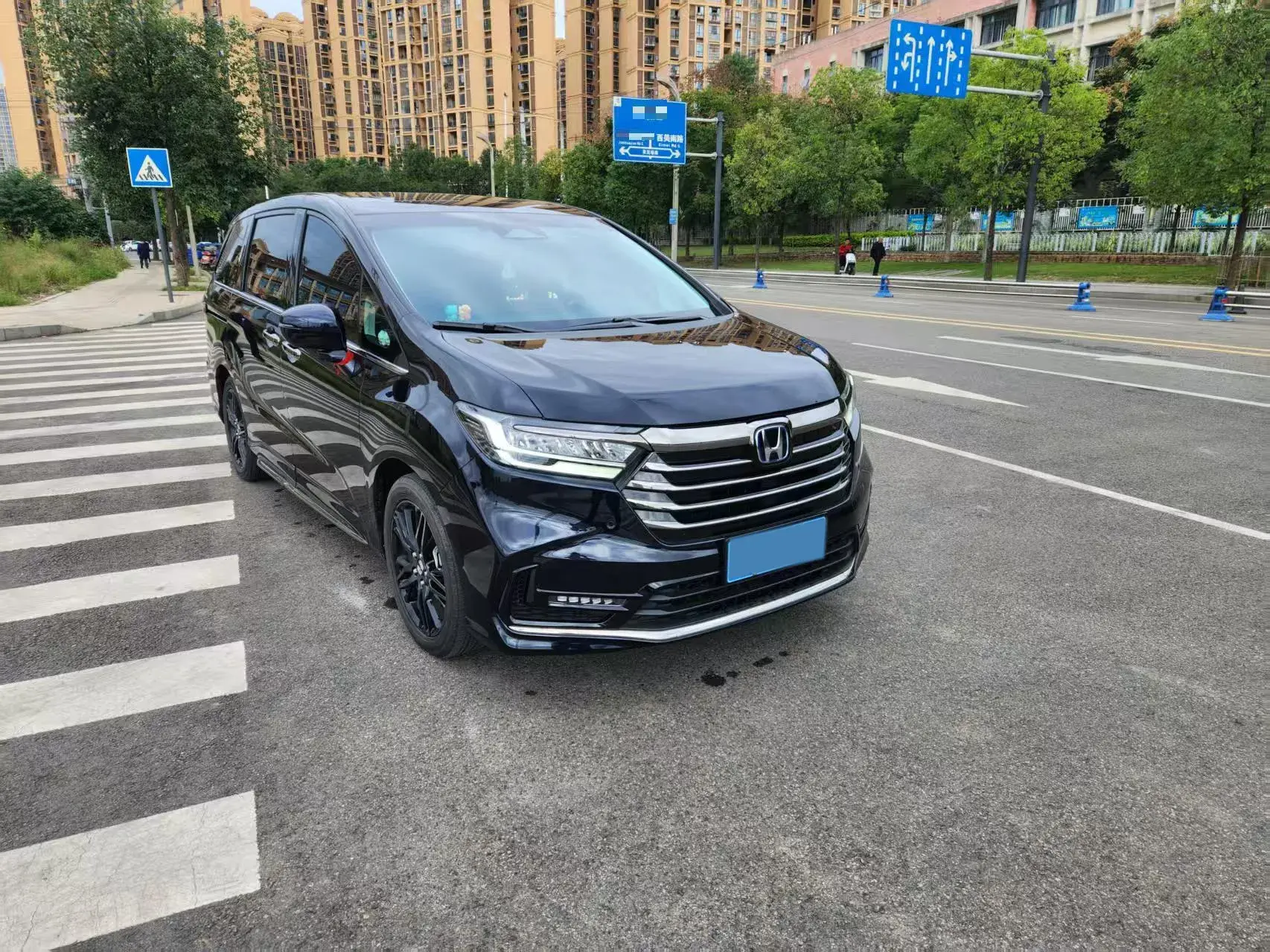 2024 HONDA ODYSSEY thumbnail 2