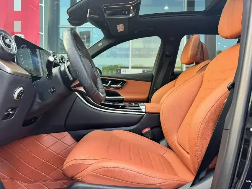 2023 MERCEDES-BENZ GLC thumbnail 4