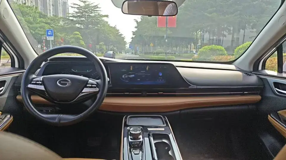 2023 AION S thumbnail 3