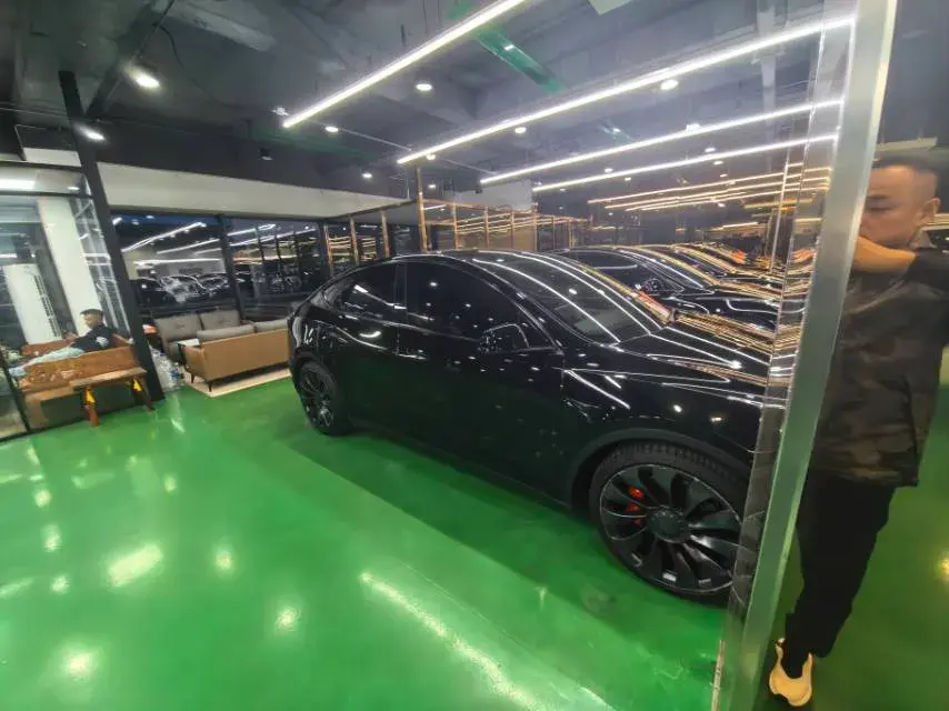 2021 TESLA MODEL thumbnail 3