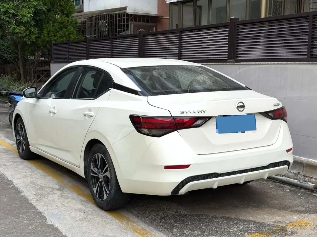 2020 NISSAN SYLPHY thumbnail 2