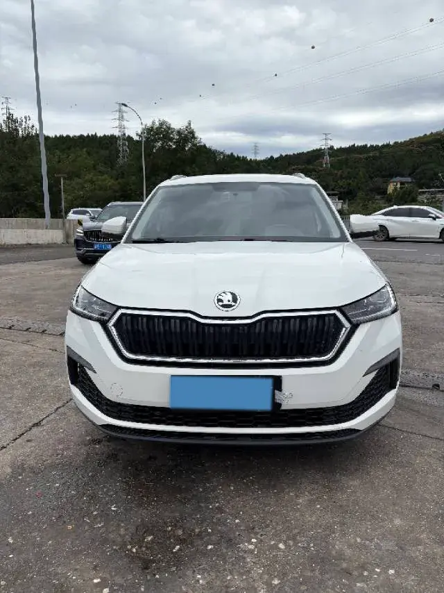 2020 SKODA KAMIQ thumbnail 2