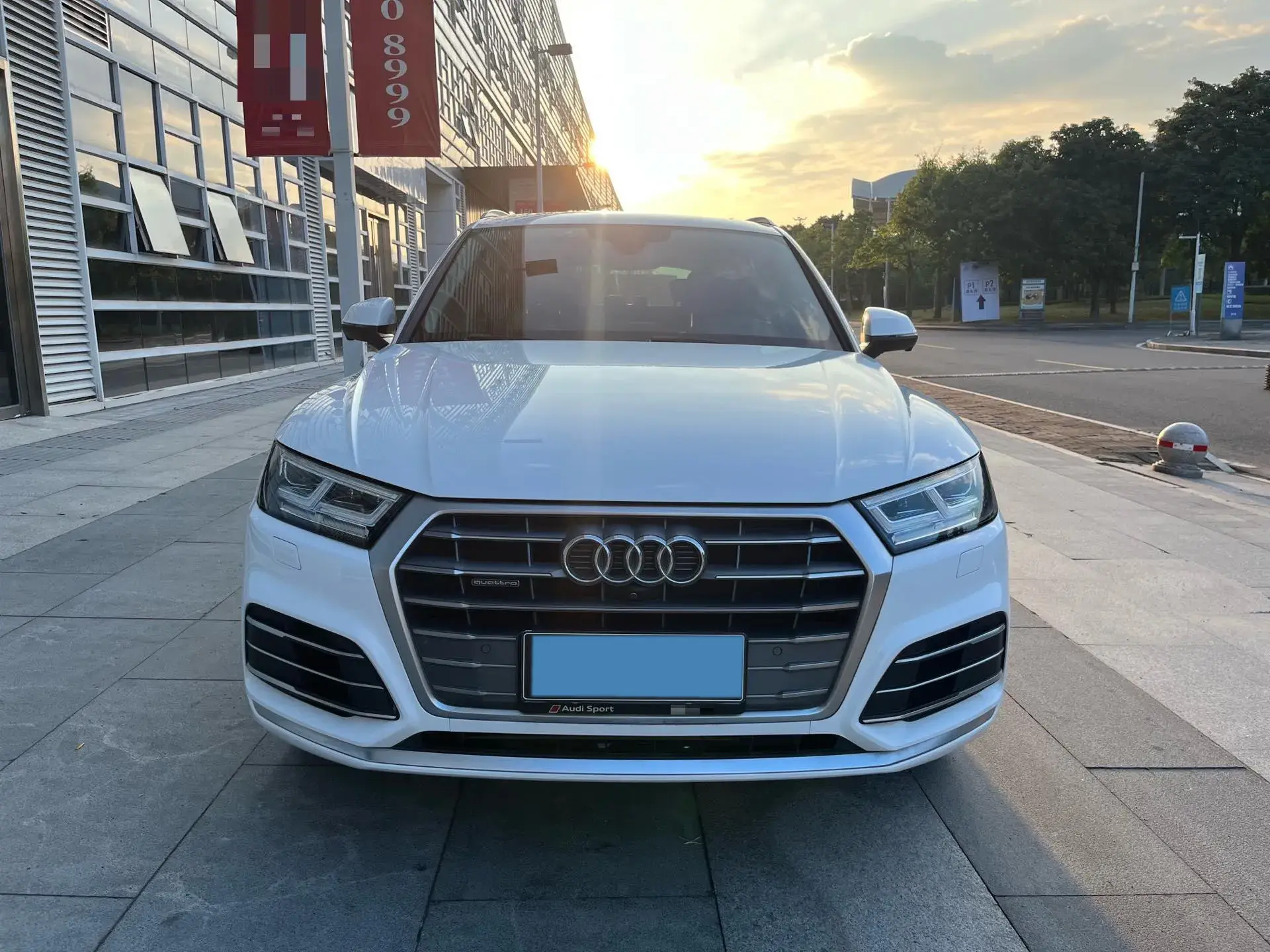 2020 AUDI Q5L thumbnail 2