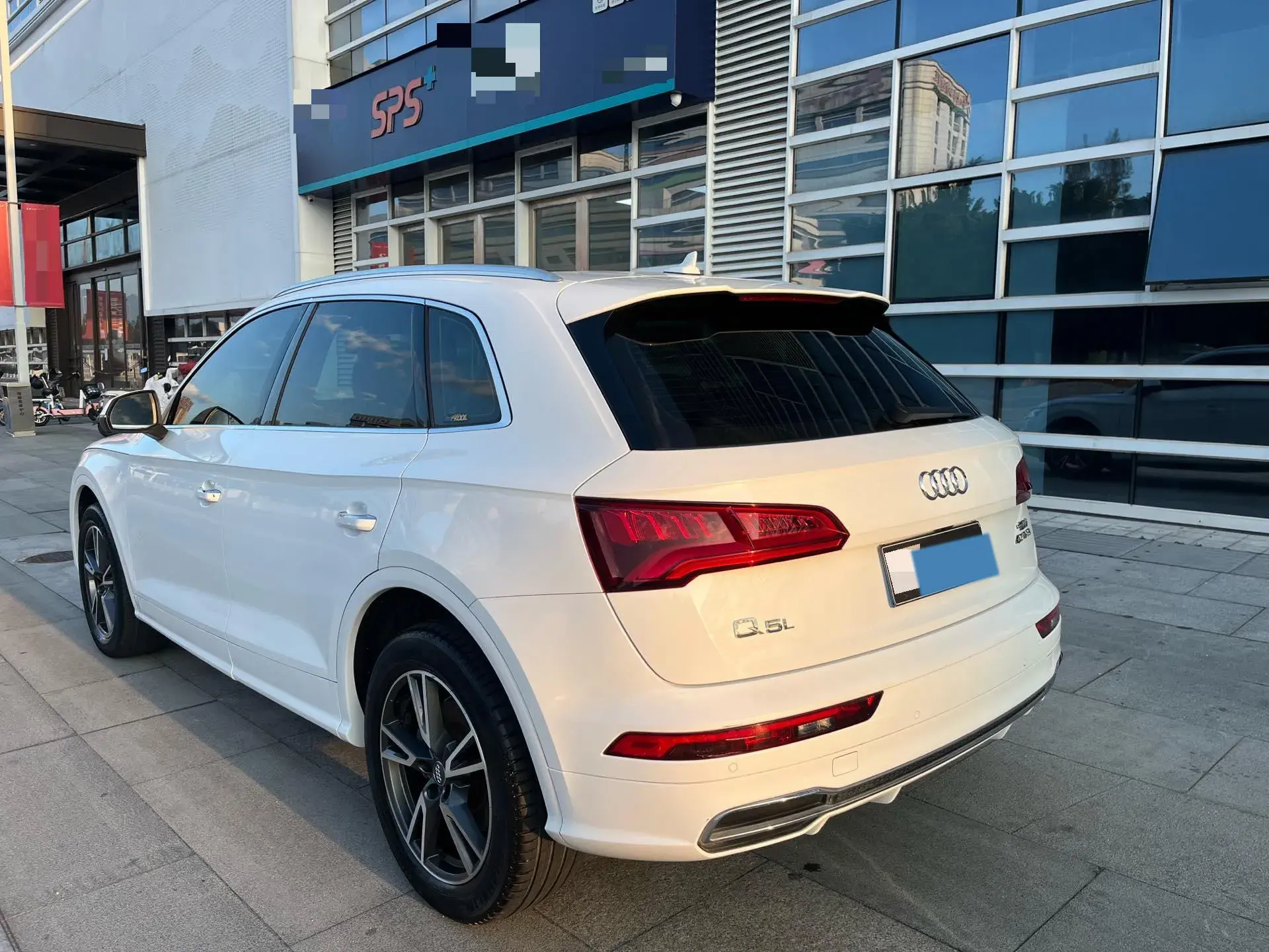 2020 AUDI Q5L thumbnail 4