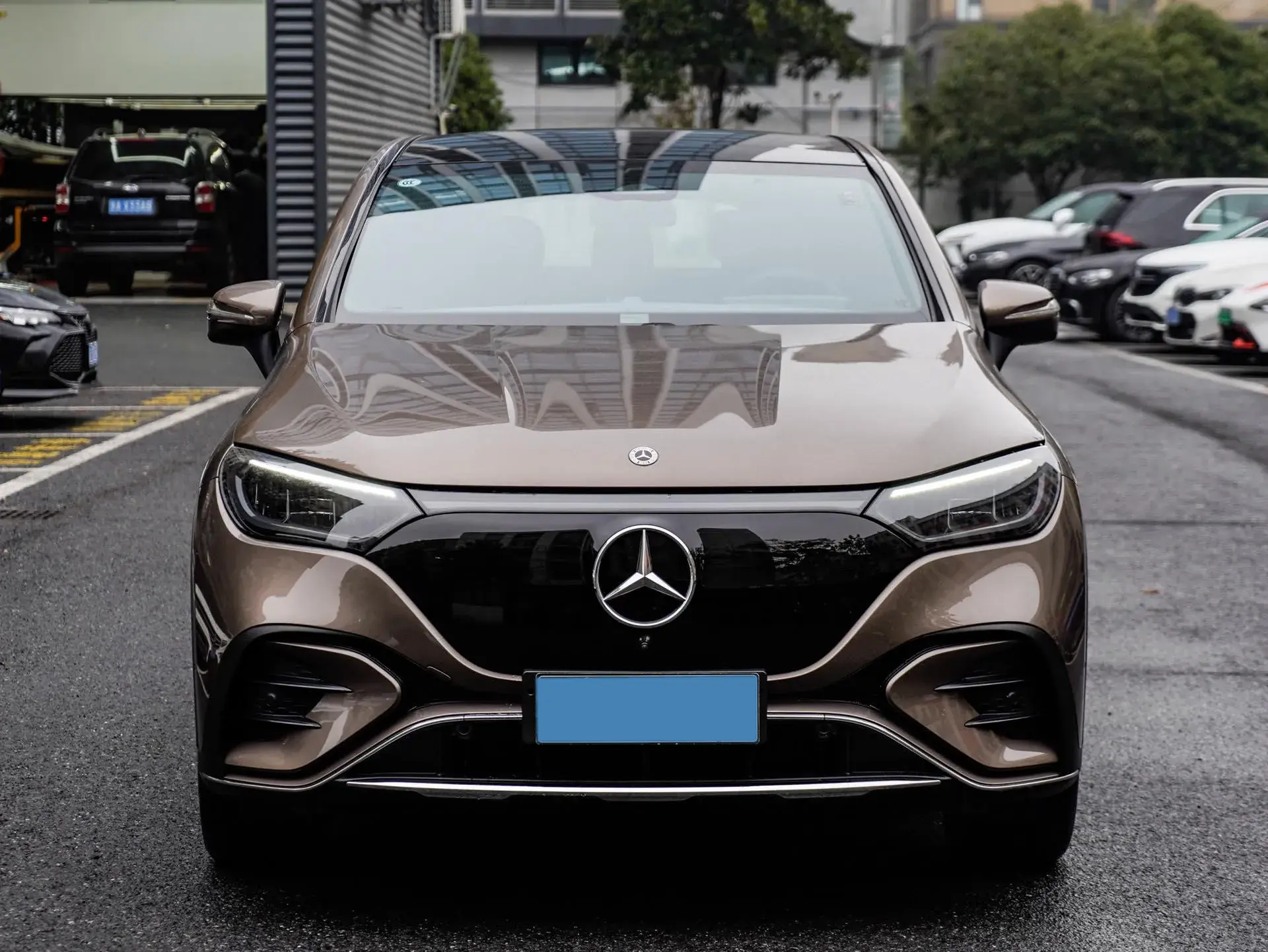 2023 MERCEDES-BENZ EQE thumbnail 2