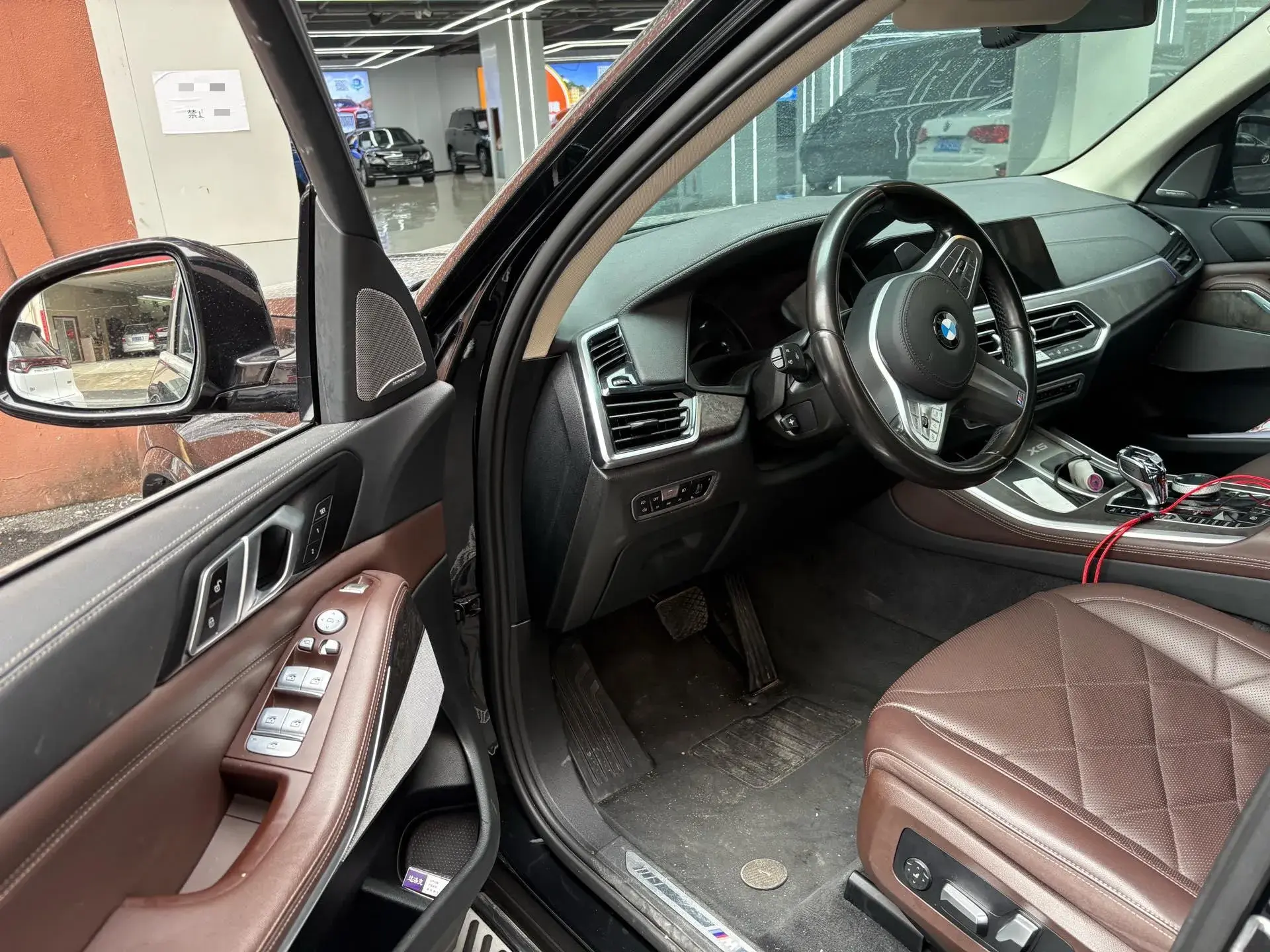 2022 BMW X5 thumbnail 2