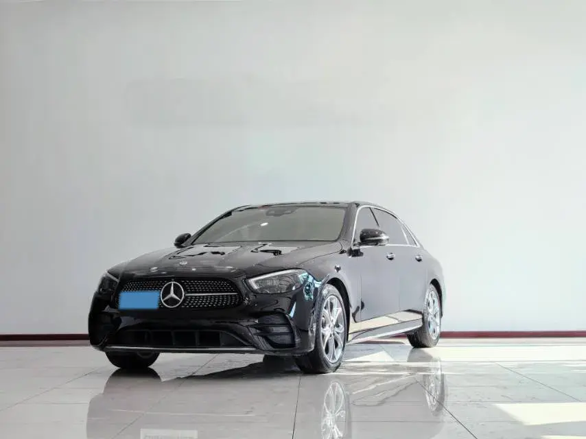 2021 MERCEDES-BENZ E view 1