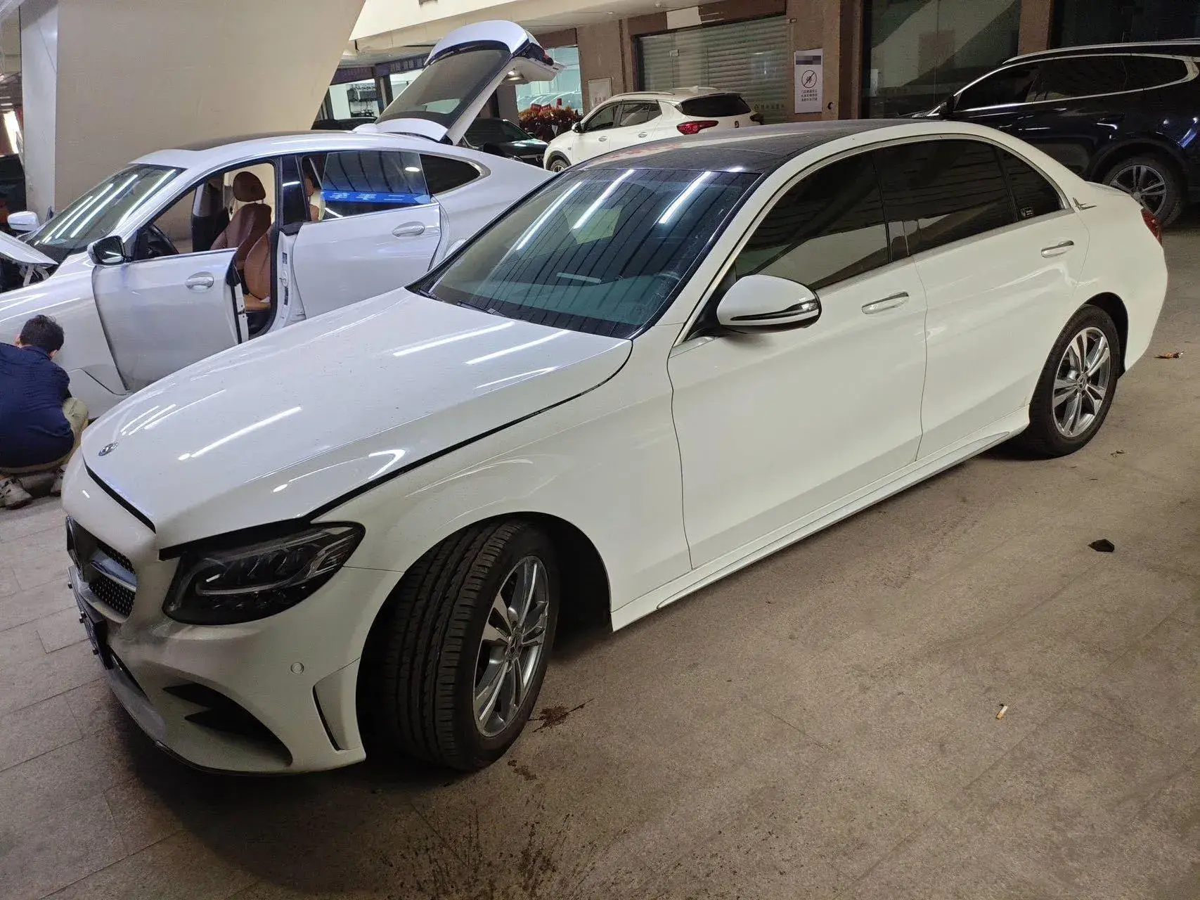 2021 MERCEDES-BENZ C view 1