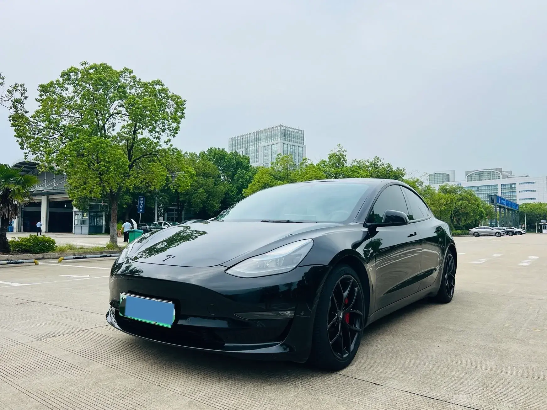 2021 TESLA MODEL view 1