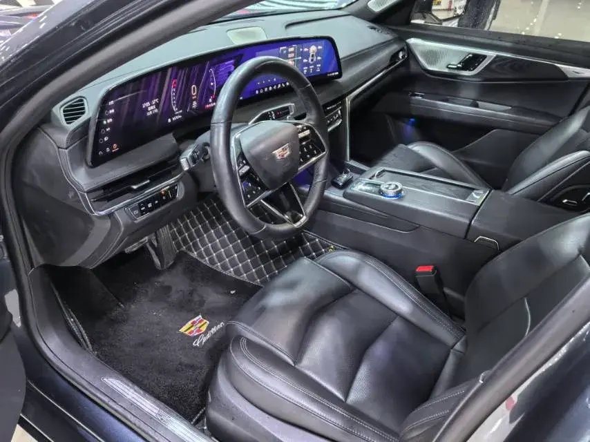 2023 CADILLAC CT6 thumbnail 4