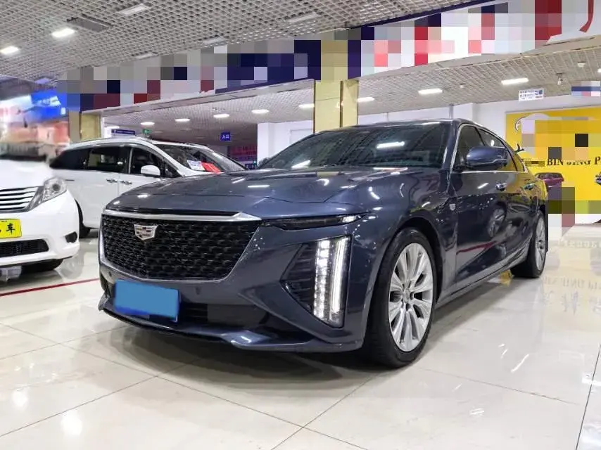2023 CADILLAC CT6 view 1