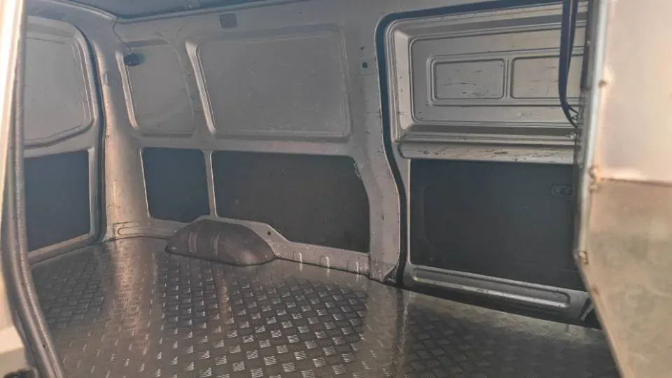 2020 WuLing RongGuang EV BEV 41.6KWH,autocango,china used car exporter,china ev exporter,chinese used car exporter,chinese used ev exporter