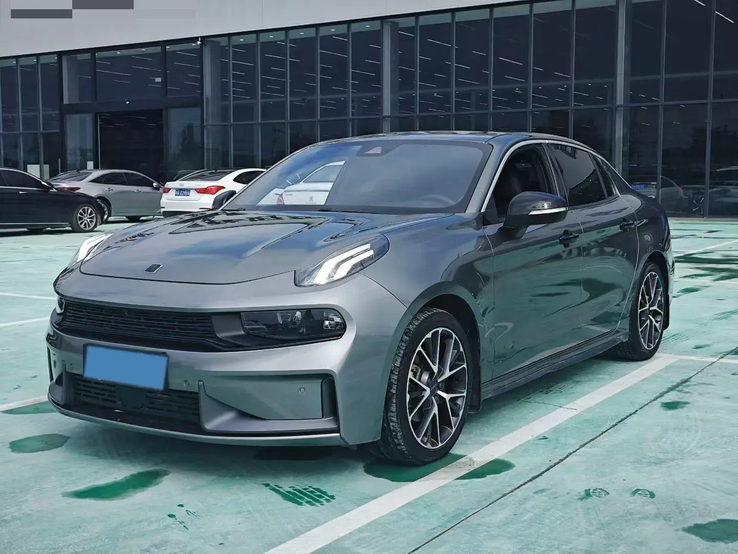 2021 LYNK&CO 03 view 1